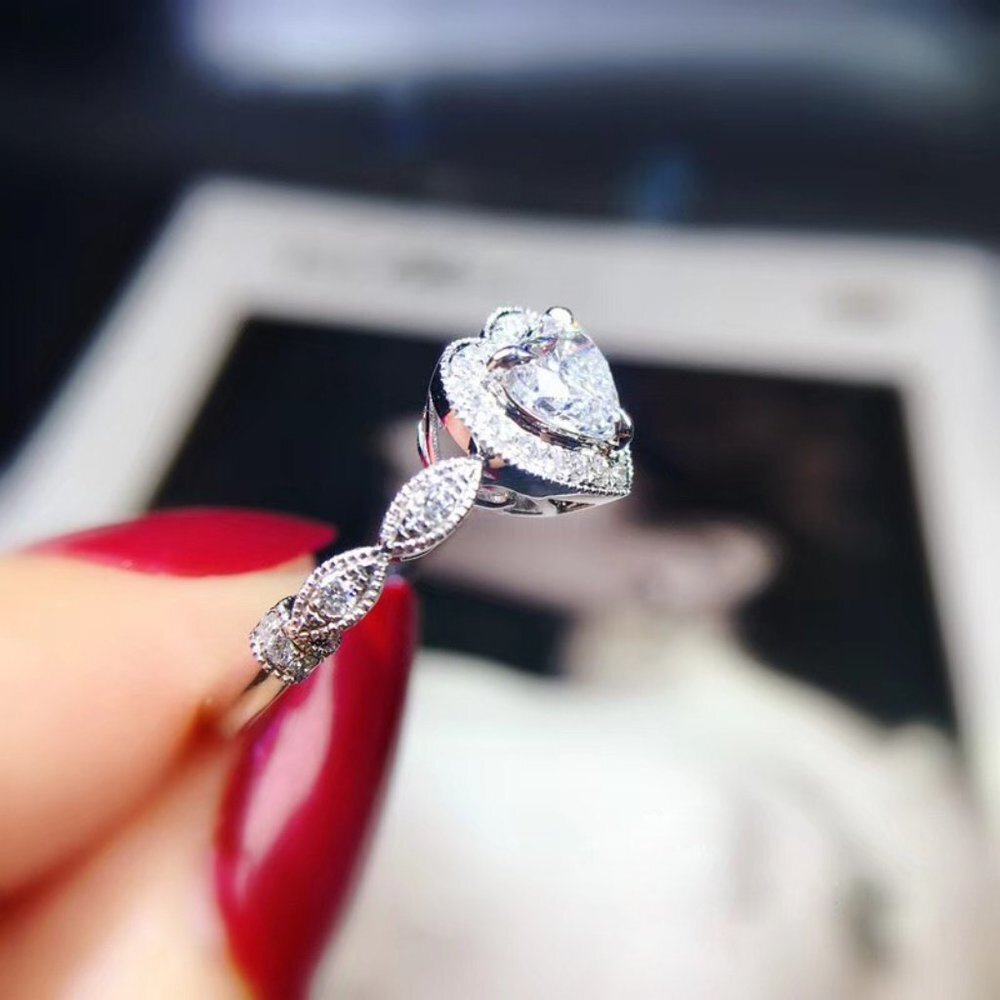 😍DELUXE EDITION HEART CZ FASHION SHINY DIAMOND SILVER RING, K888 - Picture 3 of 11